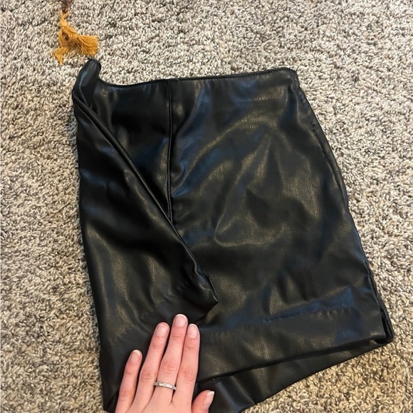 Size-xs - Picture 3 of 8